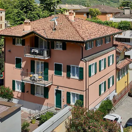 Superior Mit Grossem Balkon * Riva del Garda